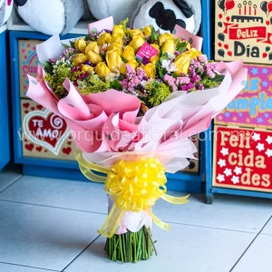 25 Rosas Amarillas Deluxe