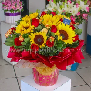 Jarrón Rosas & Girasoles